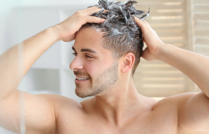 How to Stretch the Time Between Washings of Your Hair